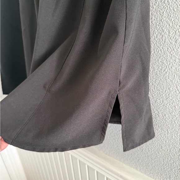 Carhartt women’s Black Short Sleeve scrub Shirt size XL - Picture 6 of 8